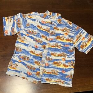 Walt Disney World Blue Hawaiian Print Short Sleeve Button-Up Shirt